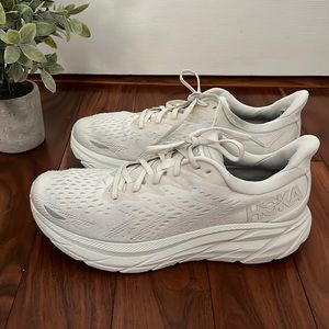 Hoka One One Clifton 8 White size 10.5